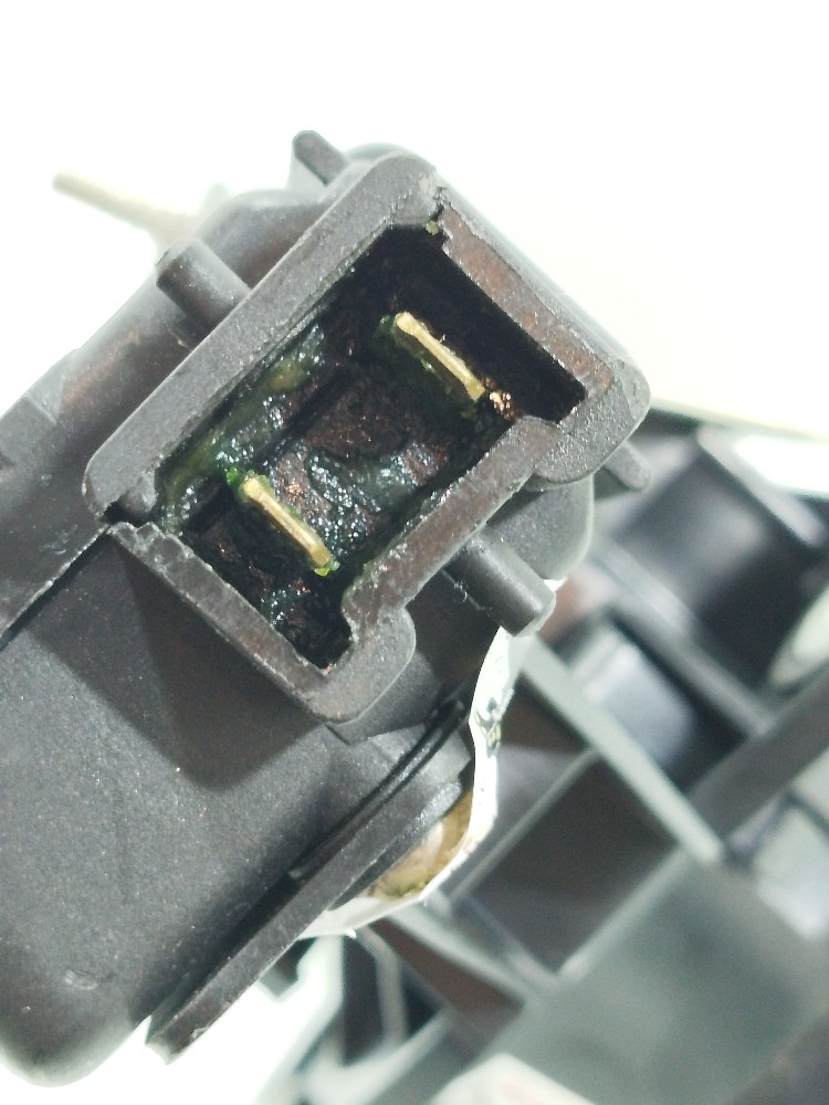 Cilindro Porta Malas Botao Abertura Renault Duster 2014 6