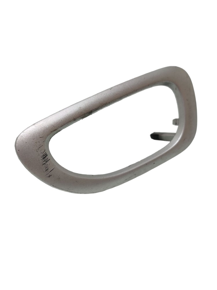 Moldura maçaneta interna dianteiro Esq peugeot 307 2008 2