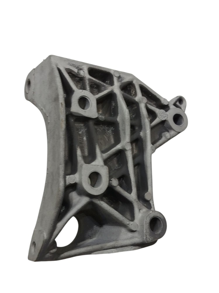 Suporte Alternador 1.0 Loga Renault Clio Sandero 2006 A 2010 1