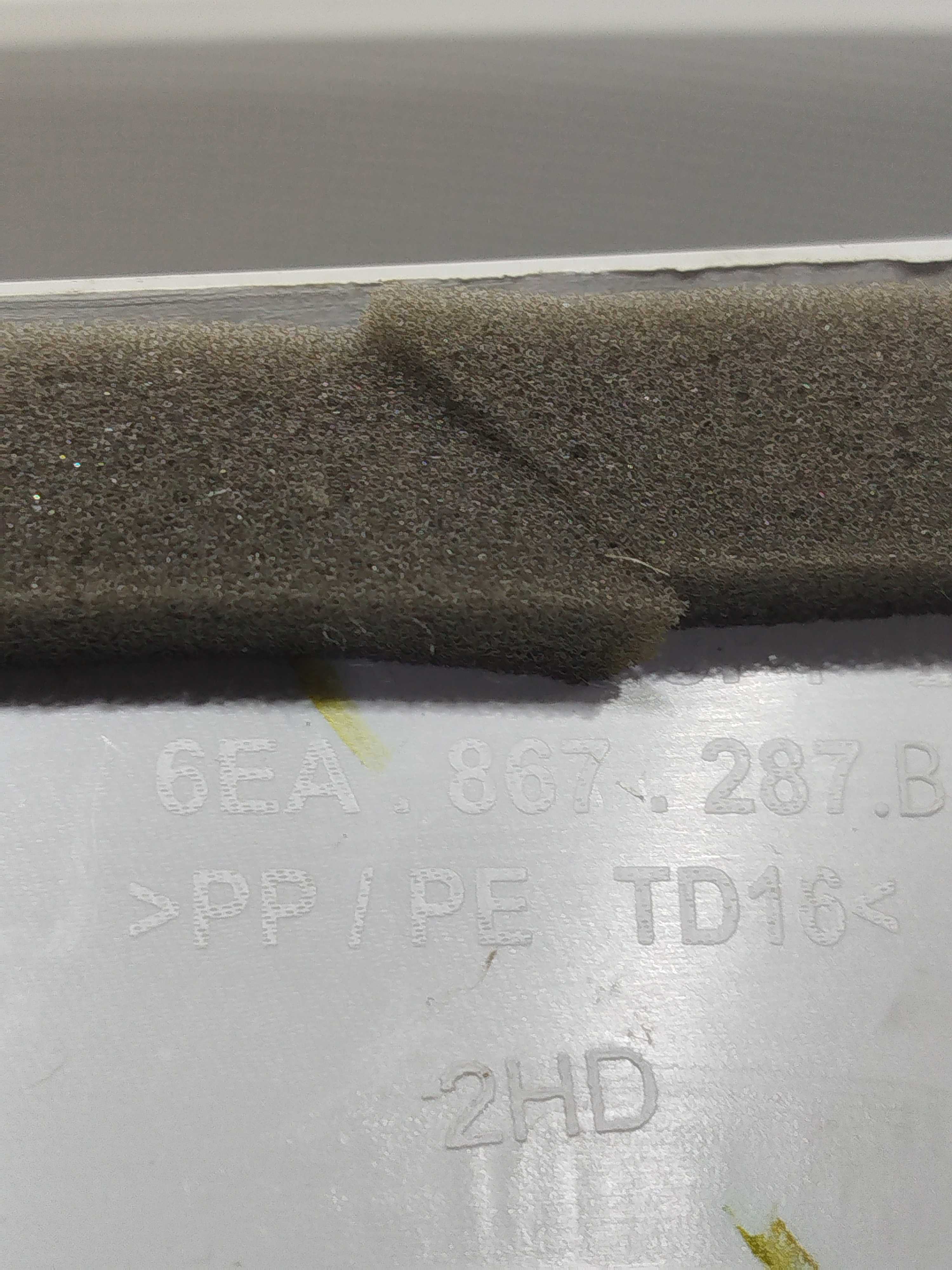 Moldura Coluna Traseira Esquerda Vw Polo 2021 6ea867287.b 5