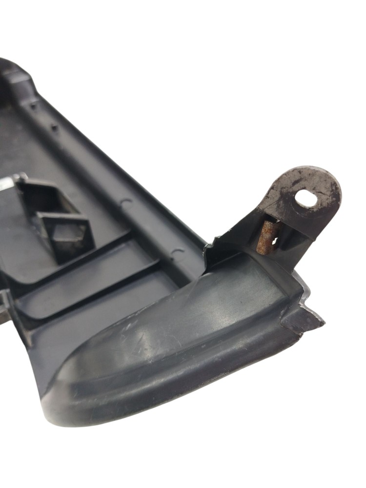 Suporte Tampão Bagagito Direito Polo 1.6 Hatch 2003 5