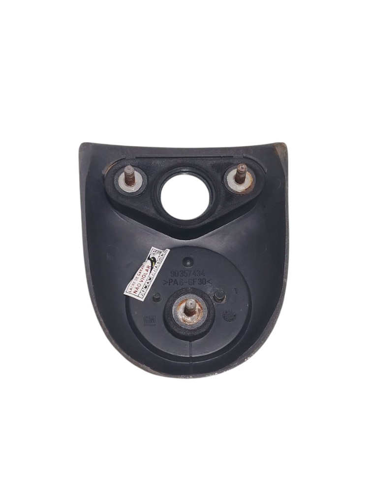 Moldura fechadura tampa traseira Gm Corsa 1994 01 90357434 3