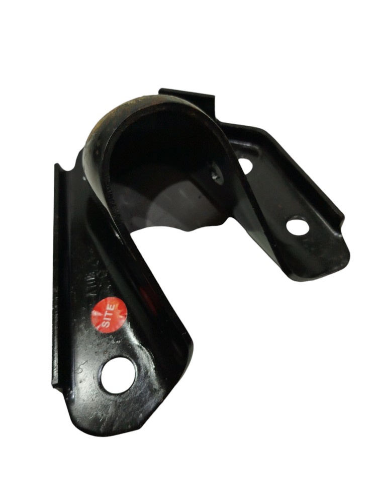 Suporte Fixação Eixo tras Esq Duster 4×4 2015 8200814828 4
