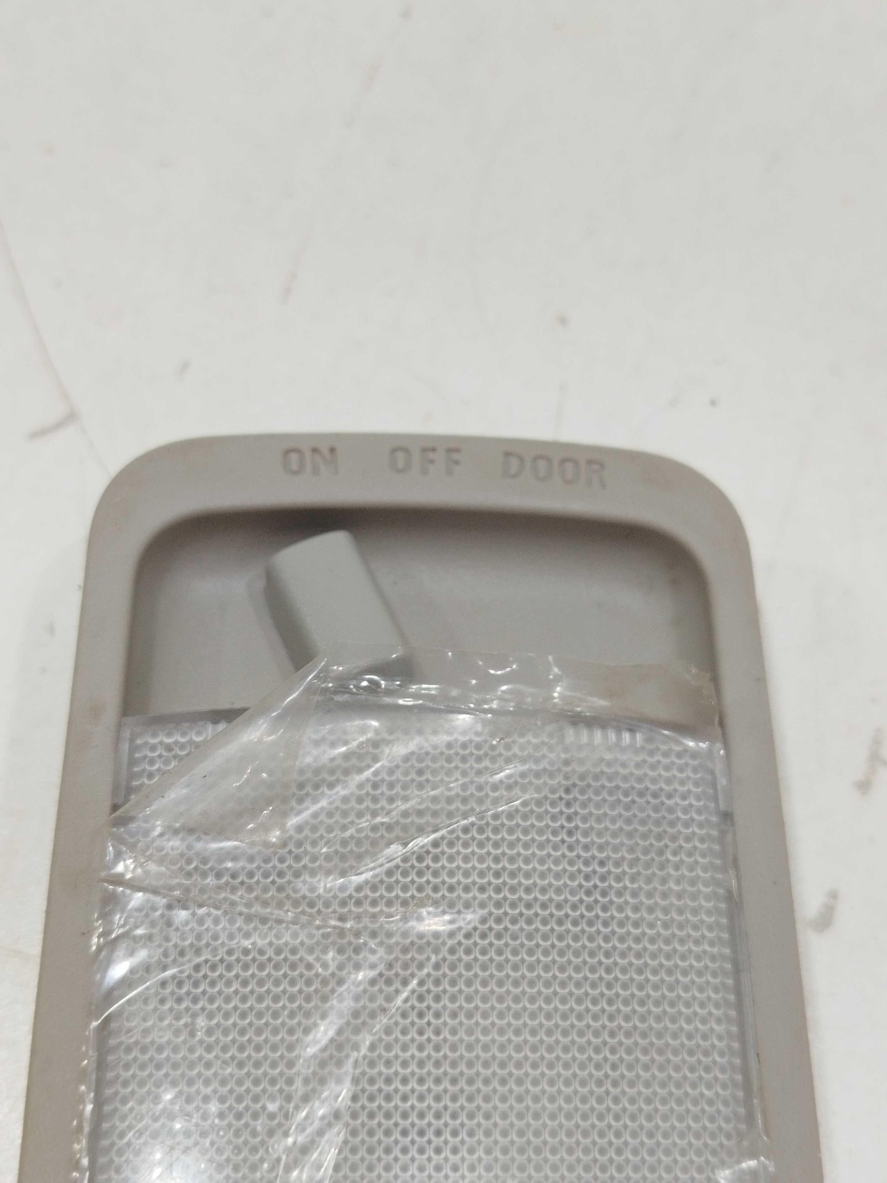 Luz Lanterna Teto Cortesia Nissan Sentra Versa 2015 A 2020 1
