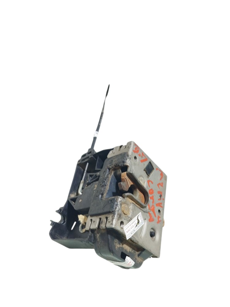 Fechadura porta dianteiro direito Montana Corsa 2010 2