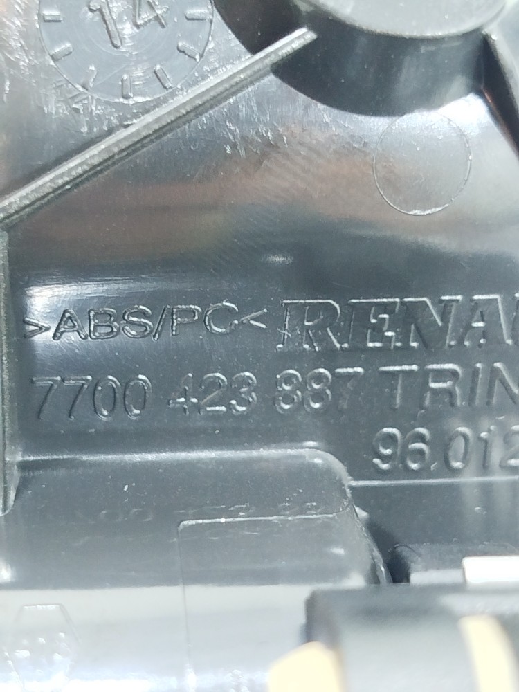 Maçaneta Interna Diant Esquerdo Renault Clio 2015 Preta Dianteira 6