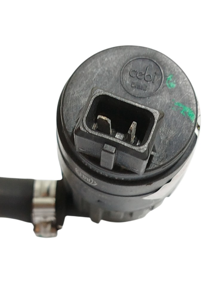 Bomba Partida Frio Reservat Fiat Palio Bravo 1.8 517938920 3
