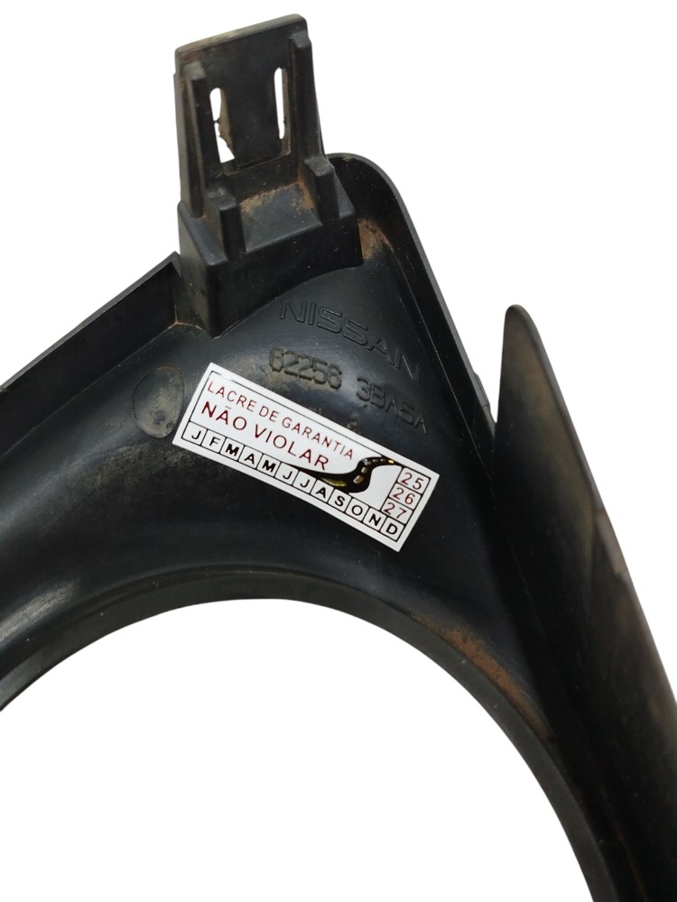 Moldura Farol Lado Esq Versa 1.6 Sl 2013 Original  Preto 4