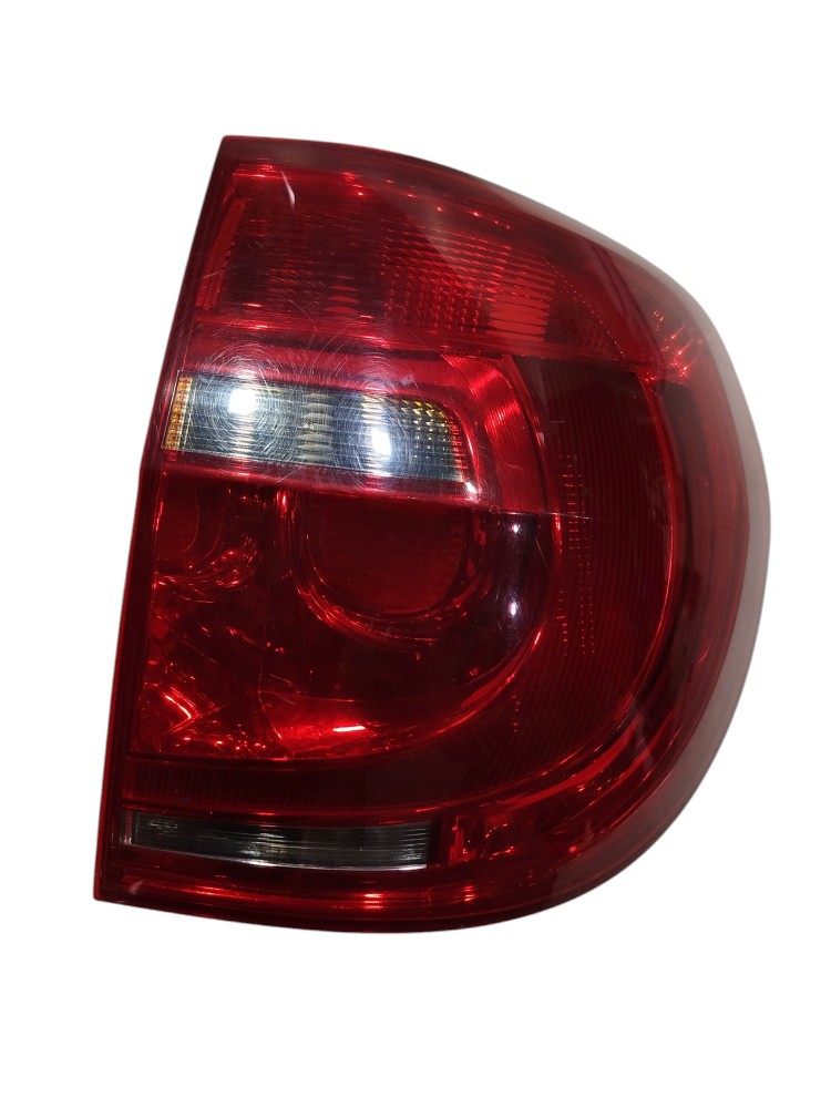 Lanterna Traseira Direita Fox 1.0 8v 2014 5z6945096 Detalhes 3