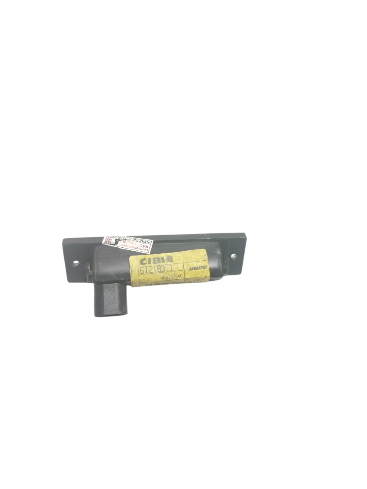 Luz Placa Para-choque Tras Fiat Palio 1999 A 6121831 6