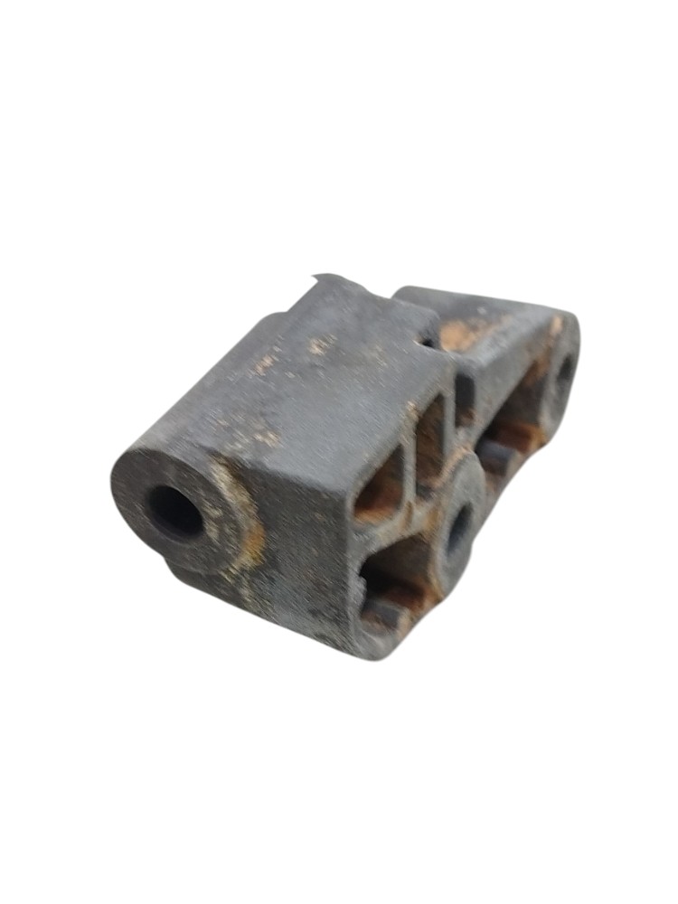 Suporte Alternador Gm Celta Cobalt Corsa Montana 2003 A 2012 3