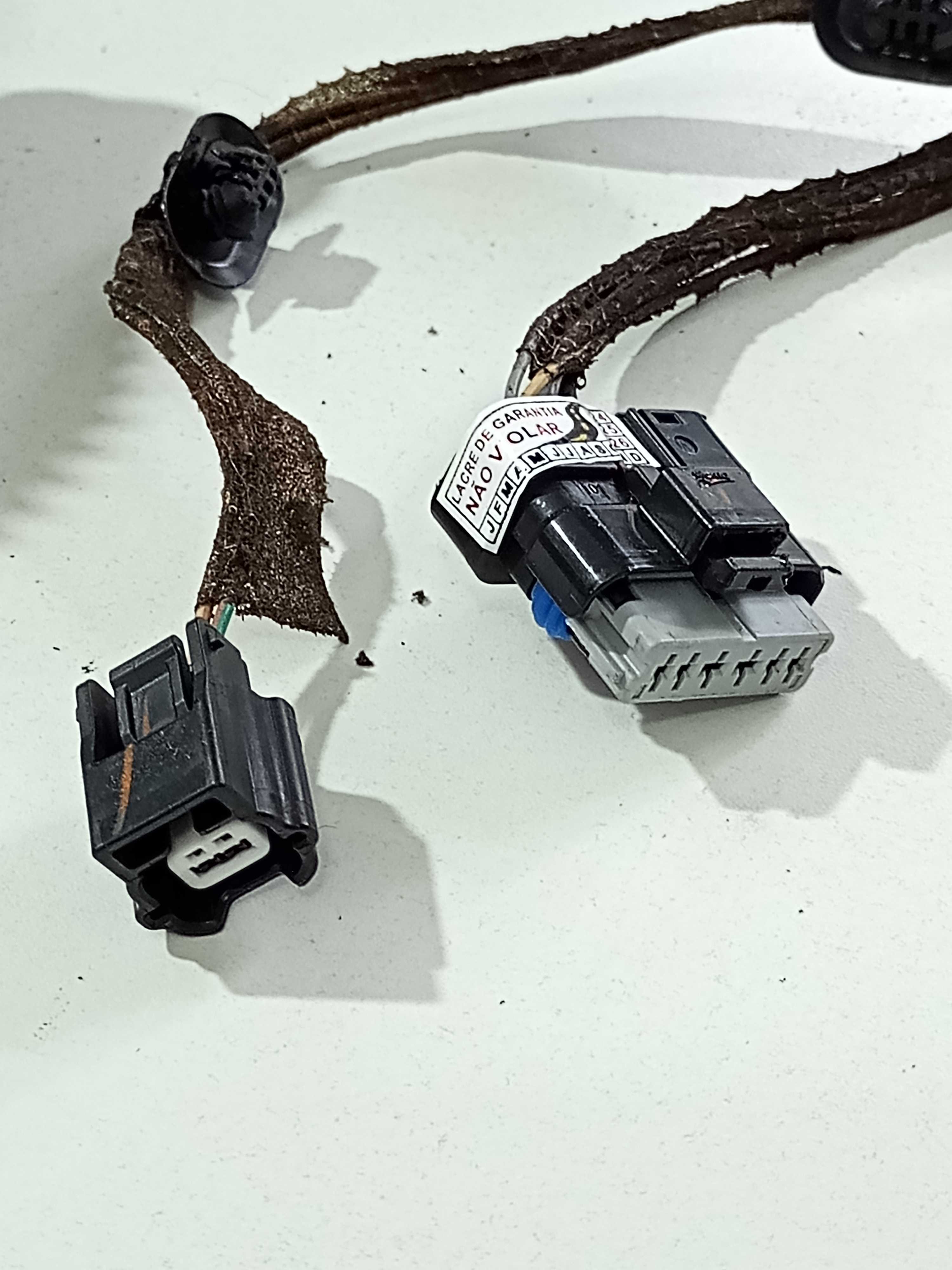 Chicote Porta Dianteira Direita Sandero 2016 241250713r 3