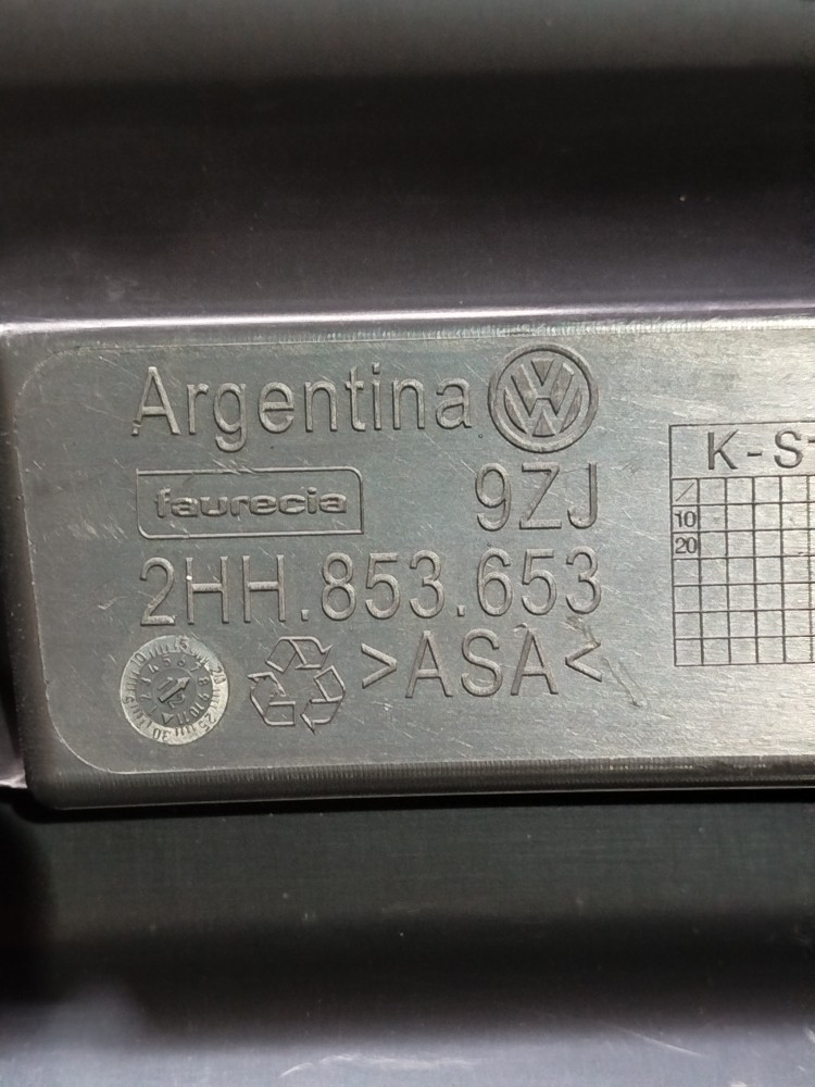 Grade Frontal Amarok 2010 A 2016 Detalhe 3