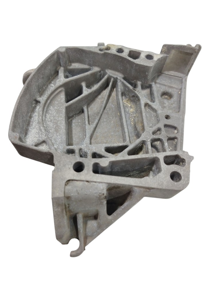 Suporte Tampa Correia Motor Renault Clio 2006 5