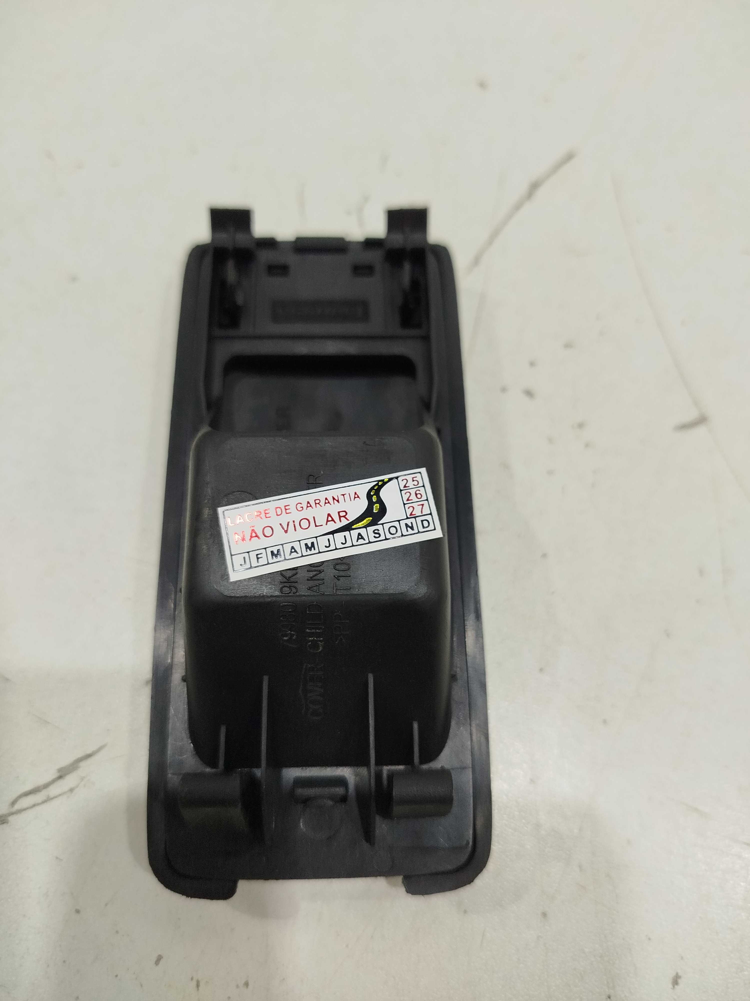 Trava Segurança Cadeirinha Nissan Versa V Drive 2020/21 3