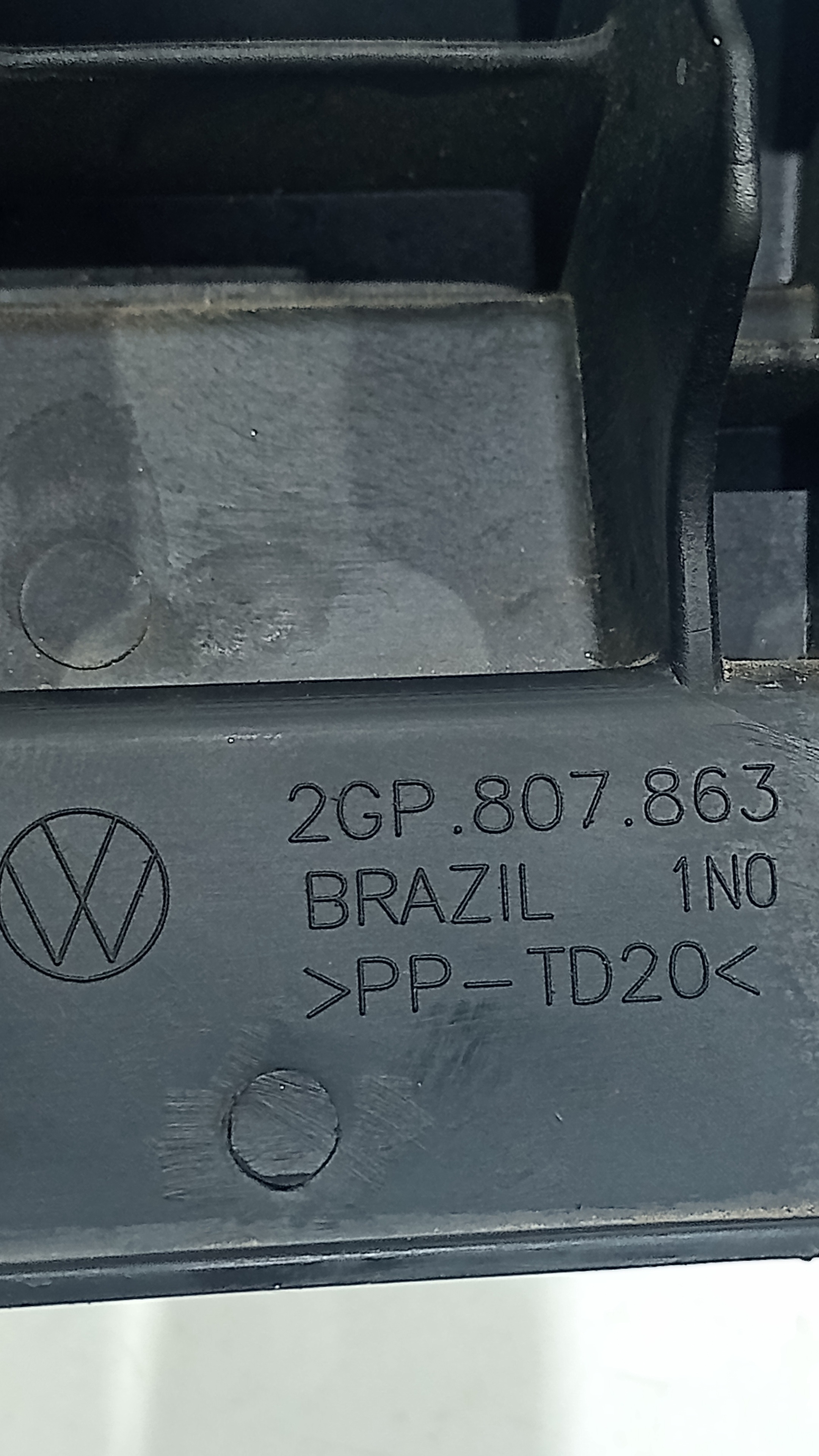 Guia Parachoque Traseiro T-Cross Sense Tsi 2020 DETALHE 7