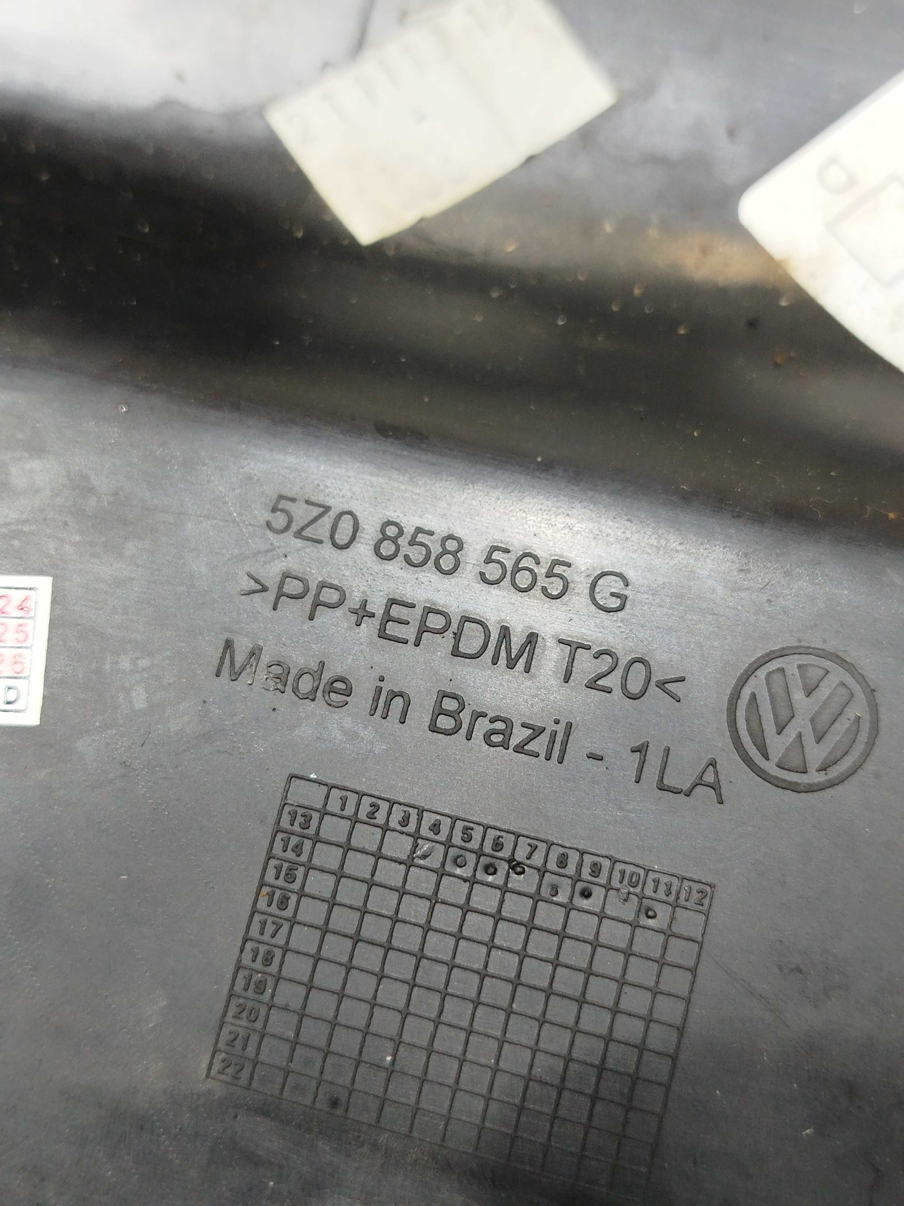 Moldura Superior Coluna Direção Fox 1.0 8v 2014 5z0858565g 5