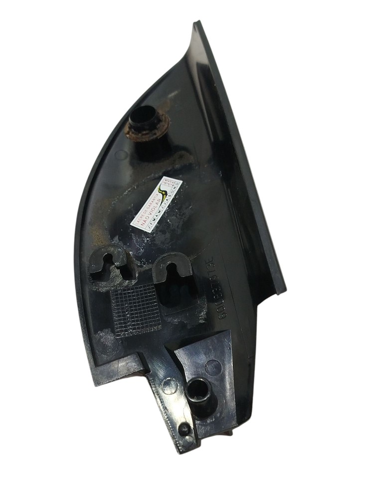 Acabamento Interno Retrovisor Esquerdo Polo 2003 6q0837973e 2