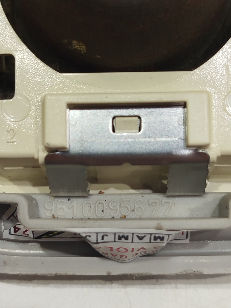Luz Teto Cortesia Xsara 2002 9610095677 3