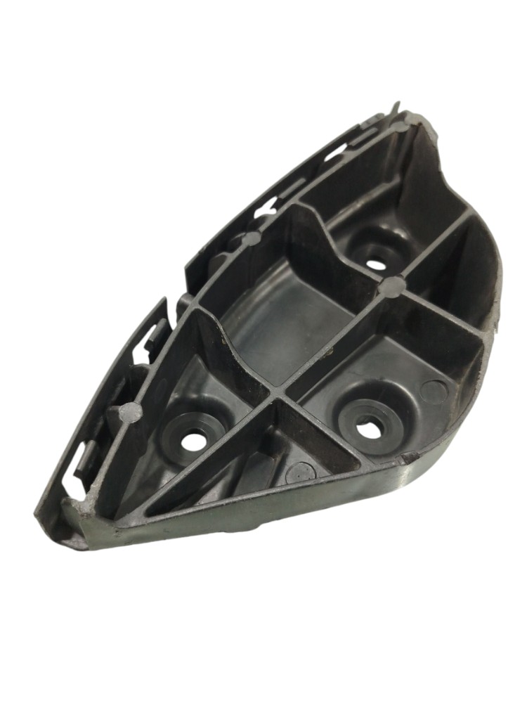 Suporte Guia Parachoque Diant Esquerdo Fox 2010 A 2014 I 4