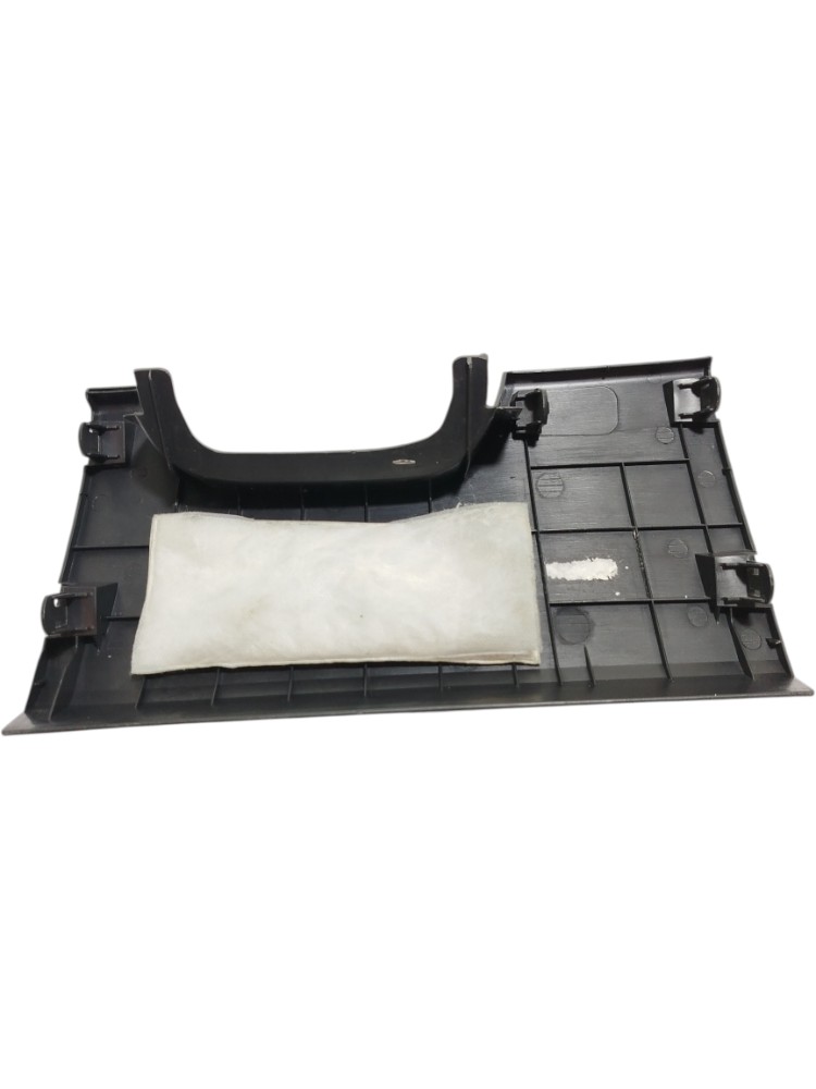 Moldura inferior painel Esquer Nissan Versa March 689629LH0A 3