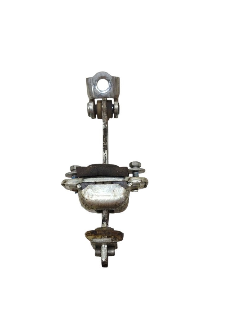 Limitador Porta Dianteiro Esquer Gm Celta Prisma 2000 A 2008 4