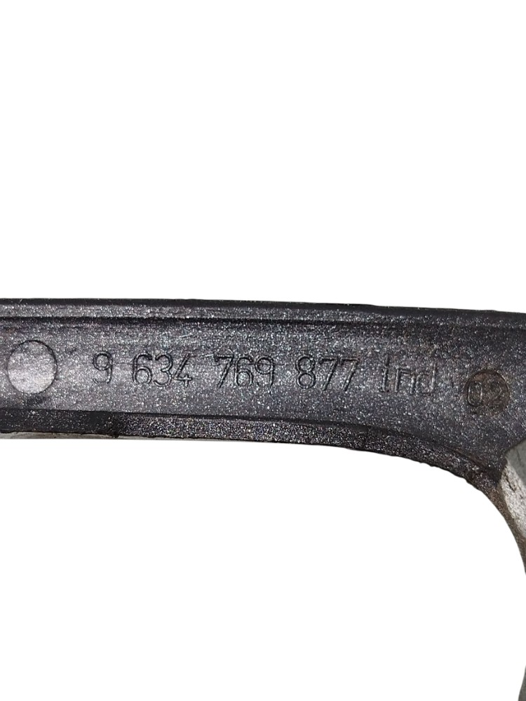 Moldura maçaneta interna dianteiro Esq peugeot 307 2008 3