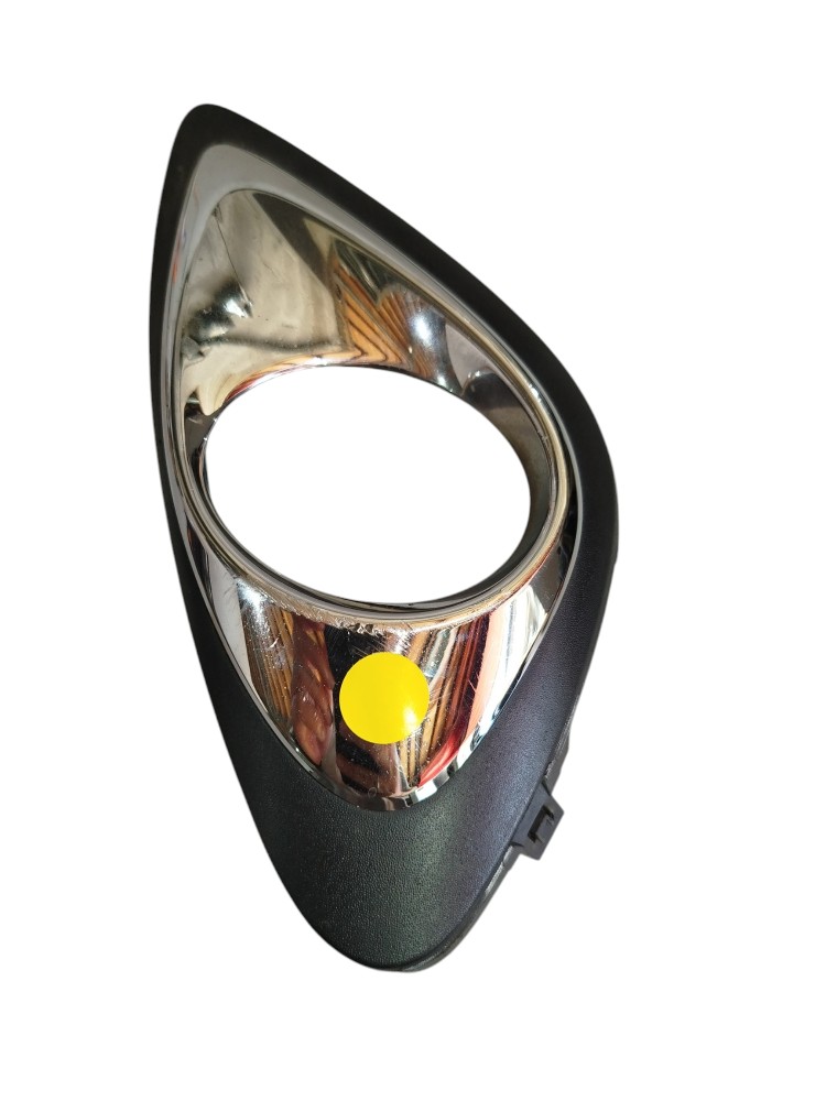 Moldura Farol Milha Ld Direito March 2017  Preto Direito 2