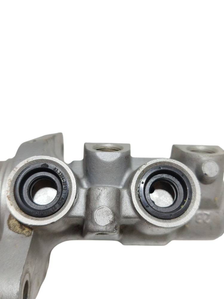 Cilindro Mestre Freio Citroen C4 GranPicasso 2.0 16V 2009 6