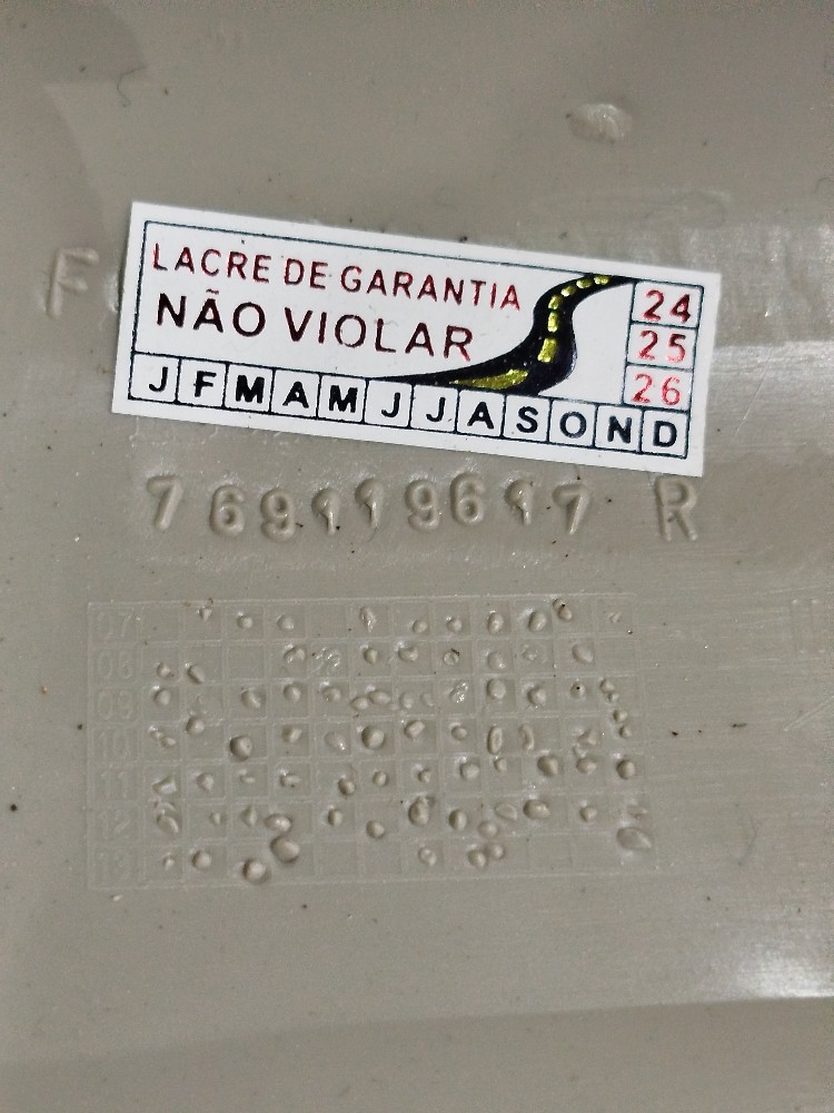 Moldura Coluna Parabrisa Dianteiro Direito Duster 2.0 2015 4