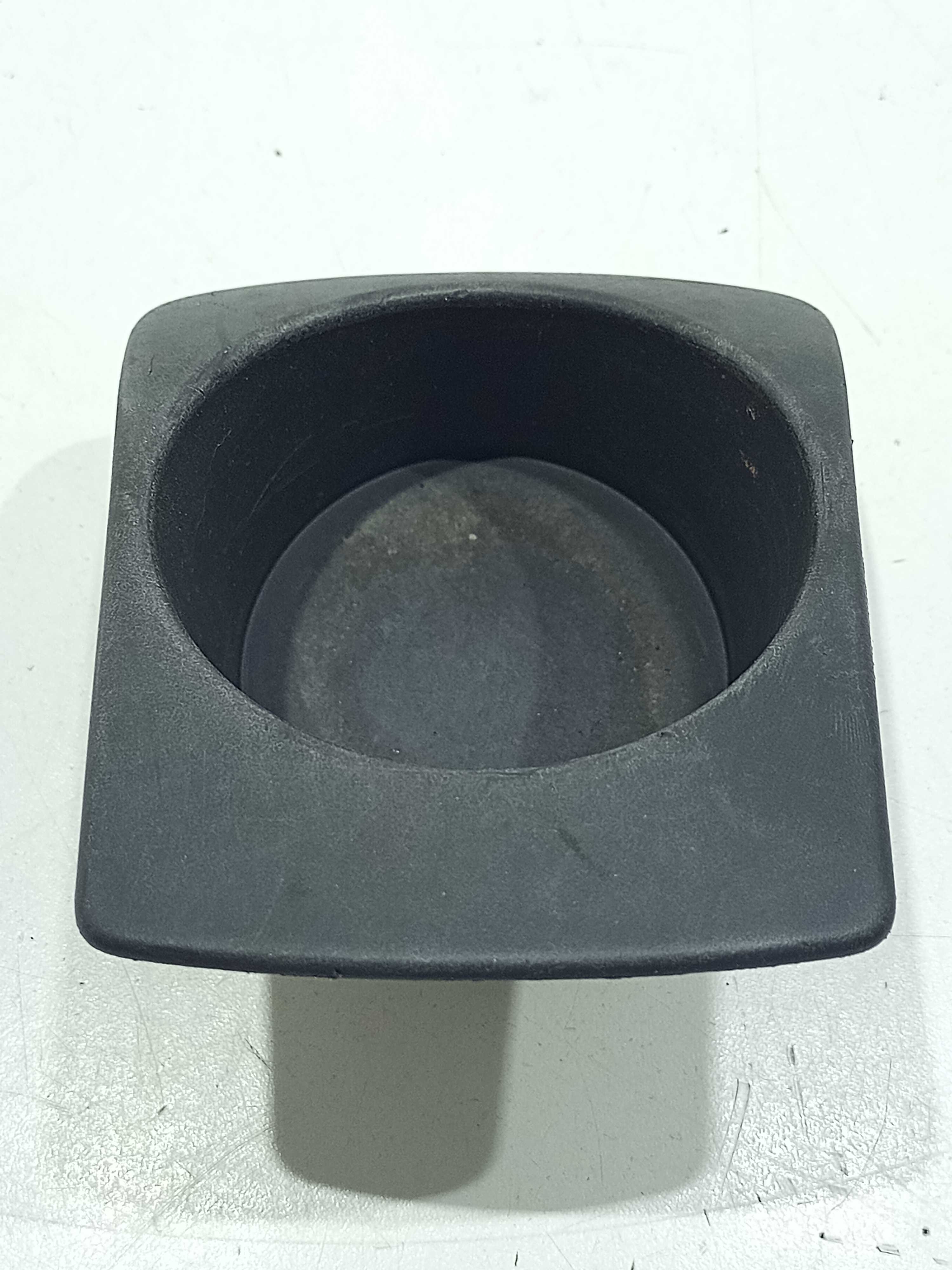 Moldura Porta Copo Console Central Renault Sandero 2016 1