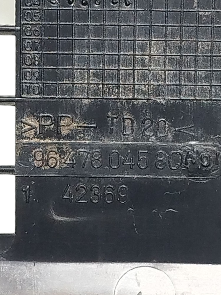 Caixa Fusível Peugeot 206 1.4 2005 9656948480 7