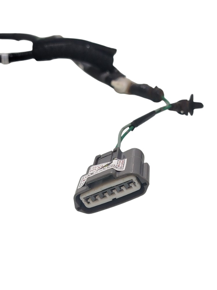 Chicote Porta Tras Direita Nissan Versa 2013 241263an0a 6