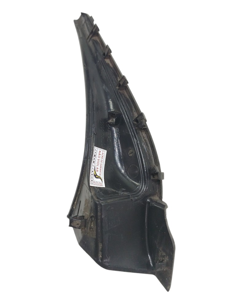 Acabamento Churrasq Dir Nissan March 2012 A 2019 668941hl0a 4