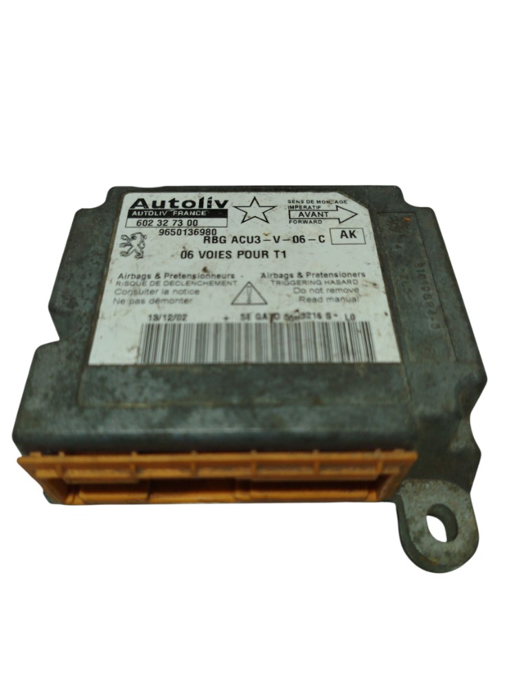Módulo airbag Central Peugeot 206 1.0 16v 2001 1