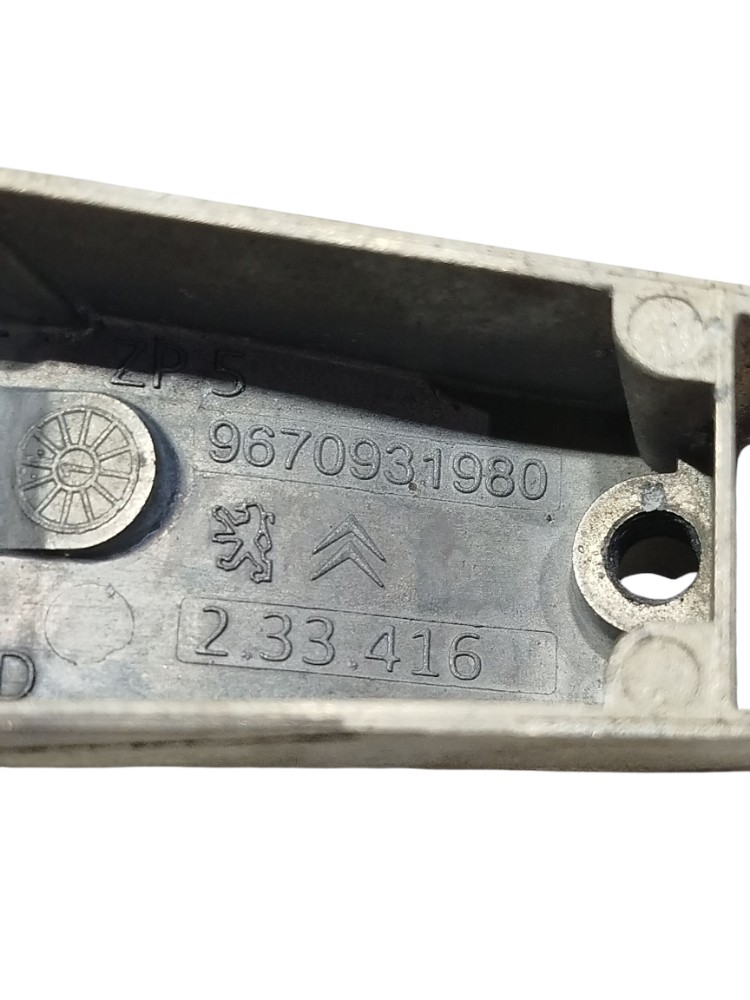 Suporte Maçaneta ext peugeot 208 2011 a 2014 9670931980 4