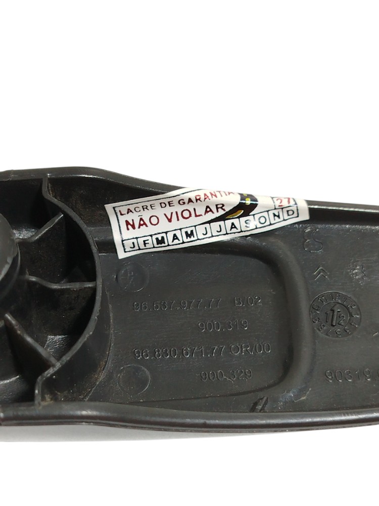 Manivela Vidro Manual Tras Esq Peugeot 208 2013 9653797777 Preto 2