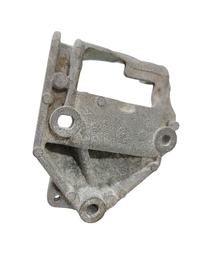 Suporte Bomba Direção Renault Clio 2006 3