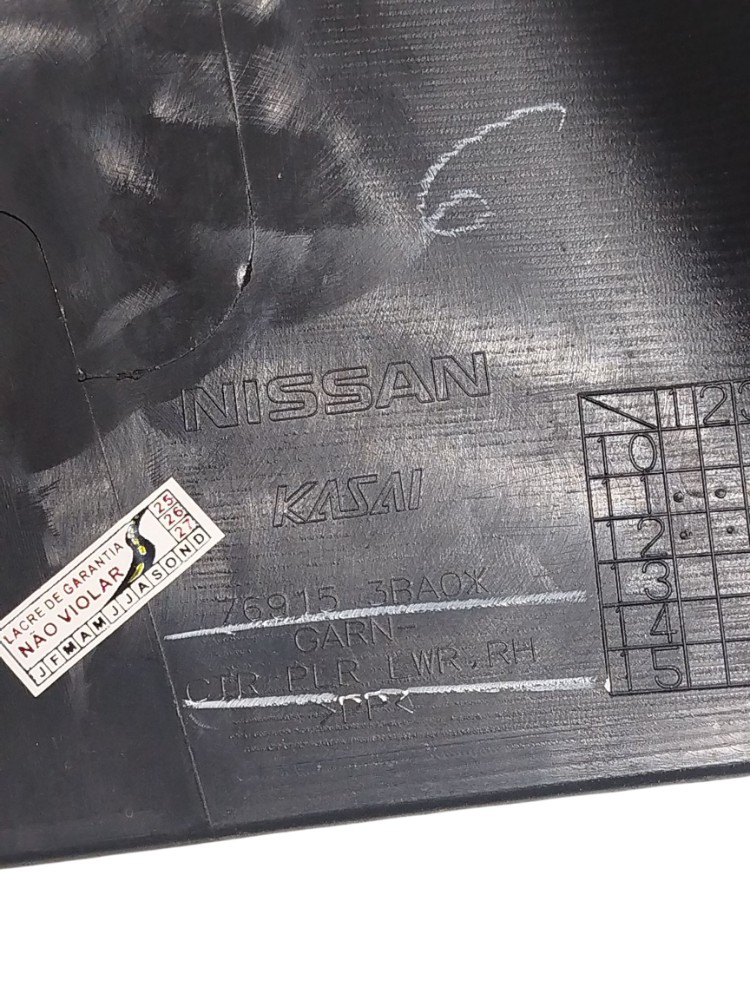 Moldura Coluna Direita Nissan Versa 2011 A 2014 769153ba0 7