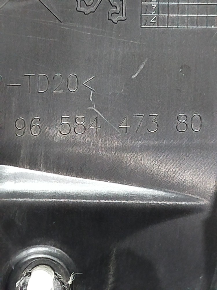 Suporte Caixa Fusível C4 Picasso Glx 2.0 16v 2012 Gasolina 3
