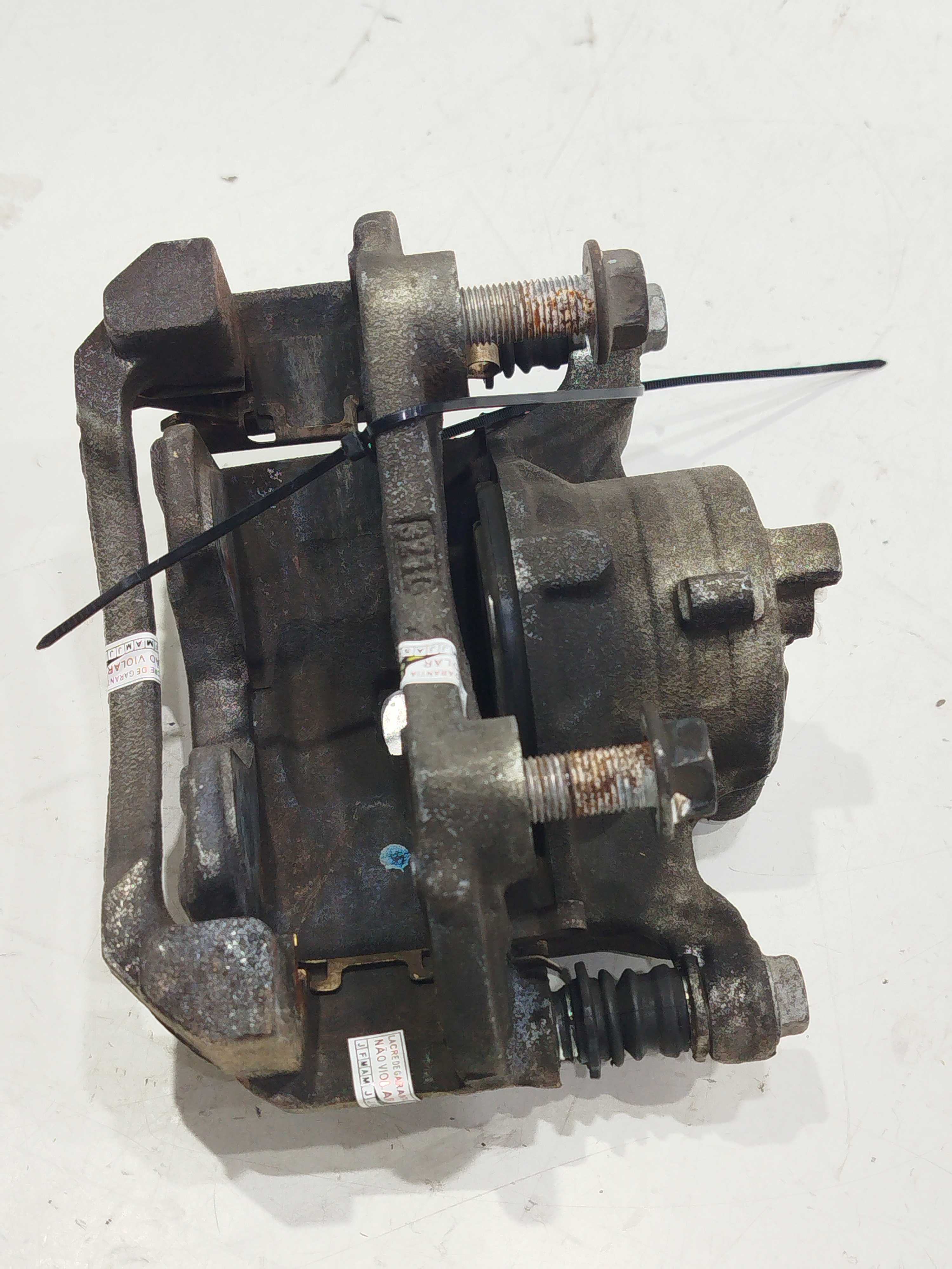 Pinça Freio Diant esquerdo Nissan Versa V Drive 2020/21 3