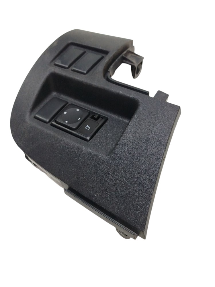 Moldura Botão Retrovisor Nissan Versa 2012 6