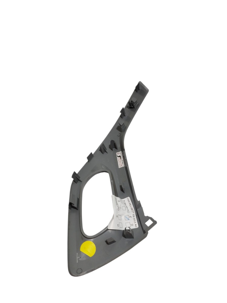 Moldura Maçaneta Diant Esquerda Peugeot 208 2013 9801764977 Prata Dianteira 7