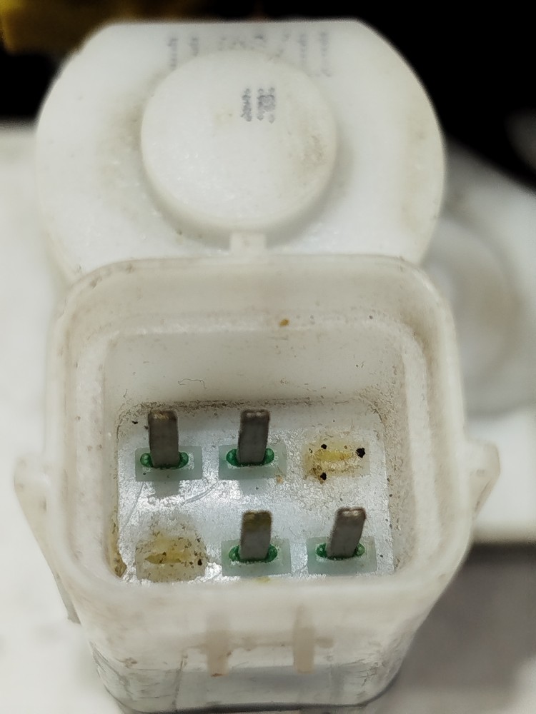 Fechadura Interna Tras Esquerda Ford Fiesta 2005 A 2012 4