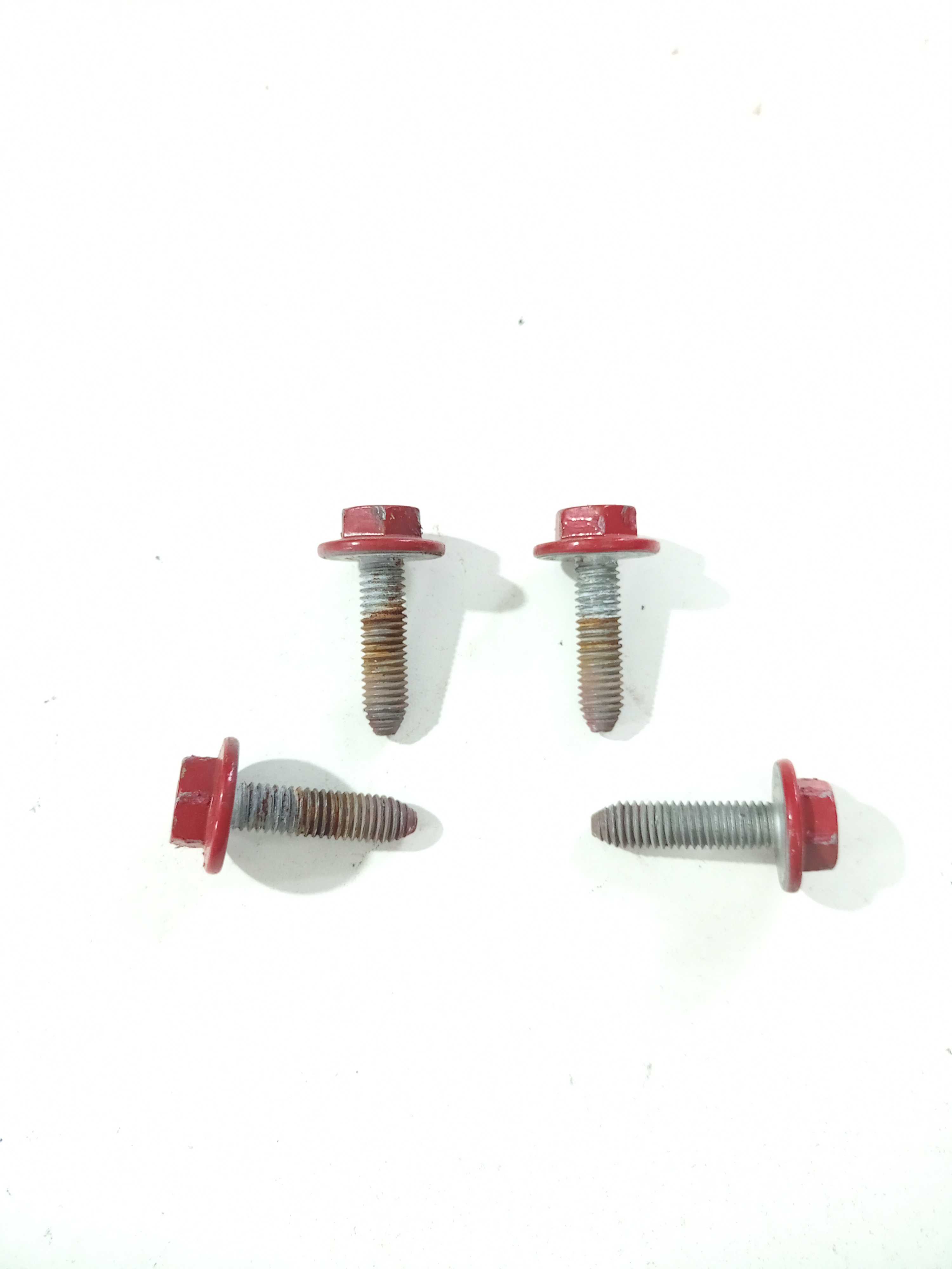 Parafusos Da Porta Sandero 2016 2