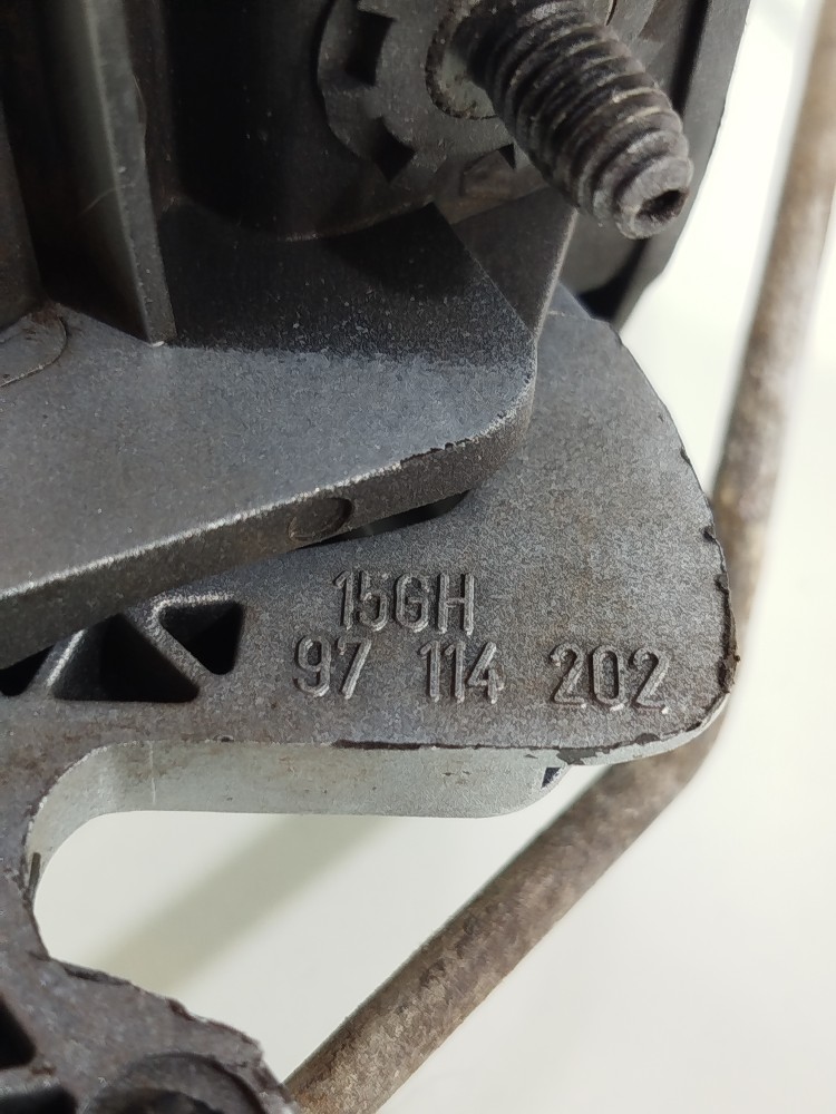 Maçaneta Externa Tras Esquerda Renault Clio 2006 Traseira 4