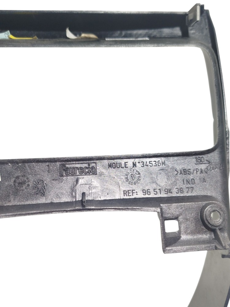 Moldura Console Central Cambio Rádio Peugeot 307 2008 Cinza 6
