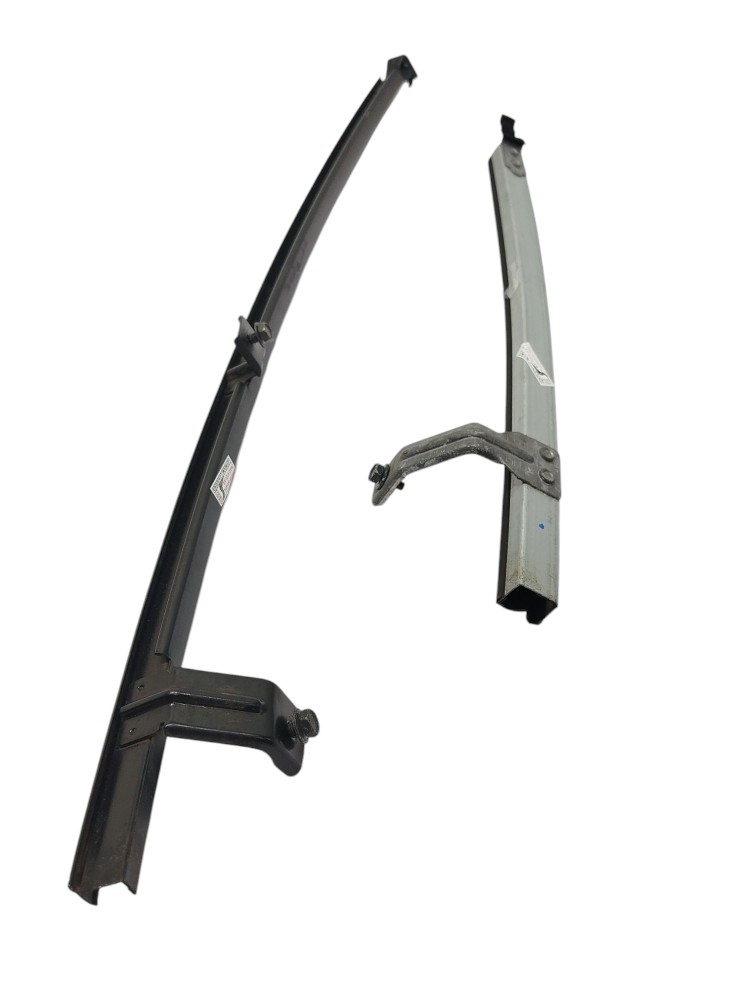 Guia Vidro C Canaleta Traseiro Esquerdo Nissan Versa 2013 3