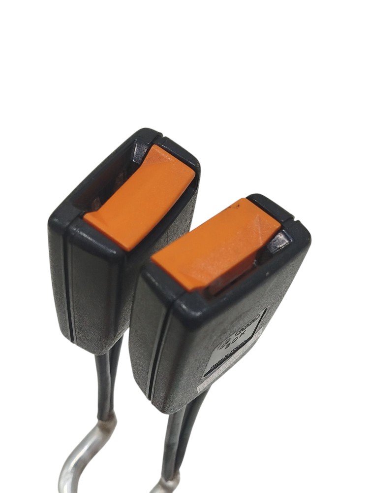 Engate Femea Duplo Cinto Traseiro Golf Mk3 1996 1HM857739B 3