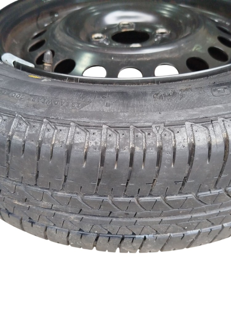 Estepe C Pneu Nissan Versa 2013 Bridgestone 185 65 15 4×100 8
